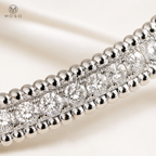 Aria 2mm round stone setting and beaded edge macro