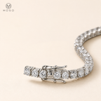 Hannah tennis bracelet box clasp and safety latch detail