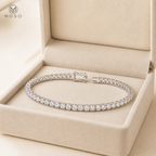 Hannah tennis bracelet in cream jewellery box