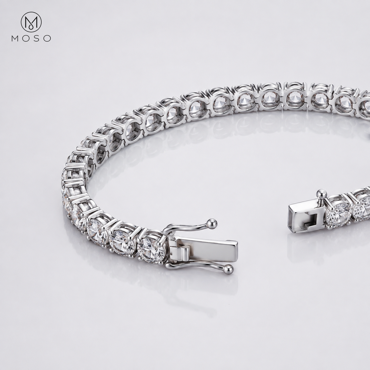 Lauren moissanite tennis bracelet four prong basket link detail
